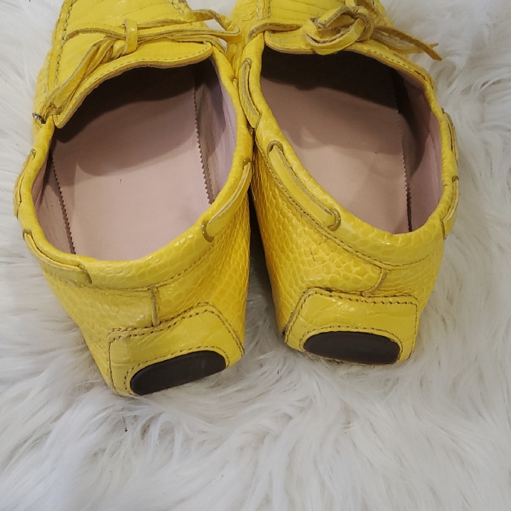 J. Crew Vibrant Yellow Croc-Embossed Moccasins Slipon Sz 8 - Picture 12 of 16